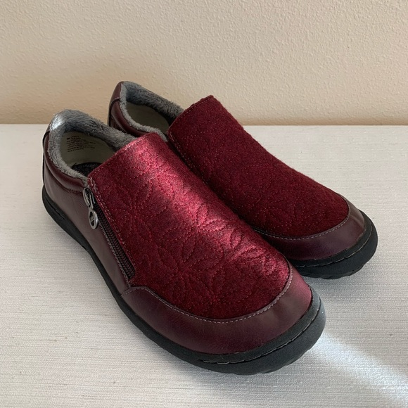JBU by Jambu Crimson Wine Vegan Flat Oxford Woman’s 9M - Picture 3 of 12